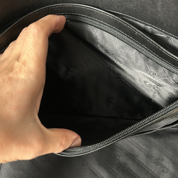 Scully Leather Black Briefcase vintage gently used condition - Picture 8 of 15